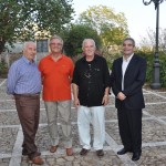T. Traina e V. Piazza (al centro) con i vincitori  XV edizione Premio poesia Città di Partanna