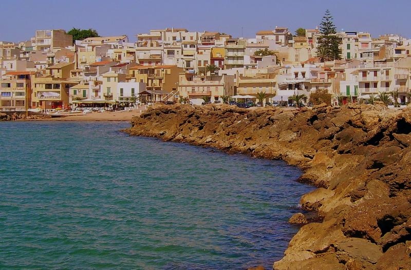 “Non tornerò mai più” è la conclusione di una turista spagnola che ha soggiornato in questi giorni a Marinella di Selinunte