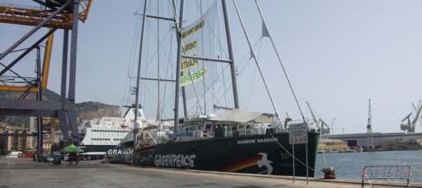 Il Comune, con Greenpeace, contro la trivellazione di 8 pozzi nel mare