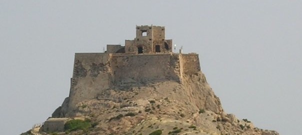 E’ meta di tanti visitatori il Castello di Punta Troia, sede del Museo delle Carceri e dell’Osservatorio della foca monaca