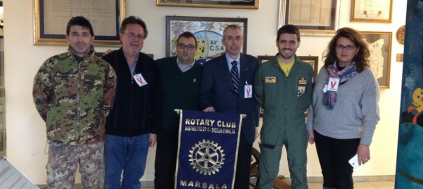 Uso del defibrillatore, il Rotary Club Marsala forma personale dell’Aeronautica Militare di Birgi