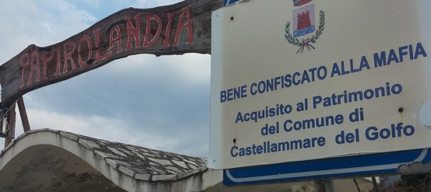 Assegnato il “Papiro” bene confiscato alla mafia sulla spiaggia di Guidaloca