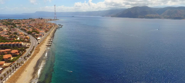 “Altro che Ponte sullo Stretto. Oggi annullo filatelico a Ganzirri per 50 anni di Convenzione a difesa della biodiversità nelle aree umide del Pianeta”