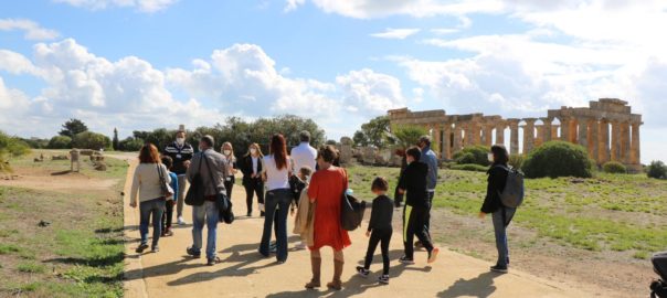 I percorsi guidati e i laboratori al Parco archeologico di Selinunte. Le famiglie e i bambini accolti da CoopCulture
