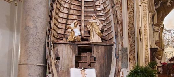 Presepe sulla barca nella Cattedrale di Mazara