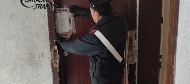 I carabinieri sequestrano 2 laboratori di sostanze stupefacenti. Sequestrati oltre 45 mila euro in contanti