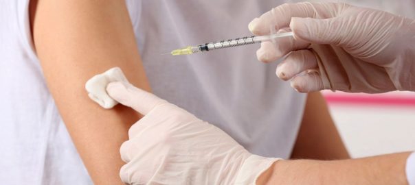 Covid: al via anche a Palermo e provincia le quarte dosi di vaccino in farmacia.