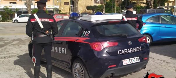 I Carabinieri arrestano un 56enne. Avrebbe compiuto atti persecutori nei confronti della compagna