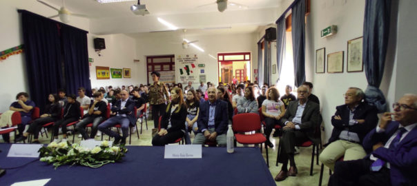 Il Lions Club dedica un incontro sul tema “I giovani e la sicurezza stradale” agli alunni delle terze classi della “Pappalardo”