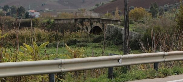 Demolito antico ponte medievale tra Ciminna e Mezzojuso. Denuncia di BCsicilia