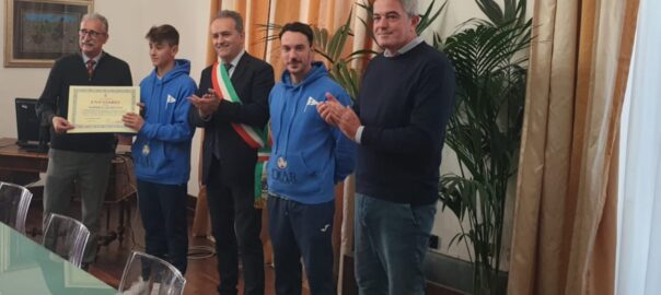 Encomio del sindaco a Gabriele Laudicina per il titolo di Campione Italiano Canoa Giovanile