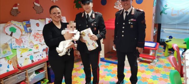 I Carabinieri portano doni ai bambini ricoverati al “Paolo Borsellino”