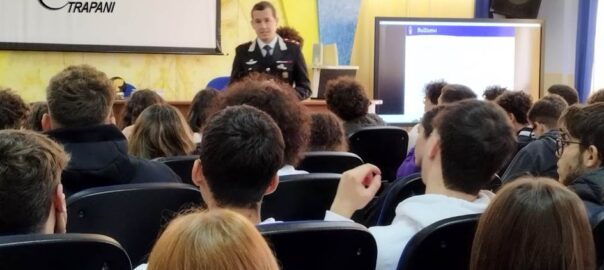 Carabinieri: controlli ed incontri formativi nelle scuole di Mazara e Salemi