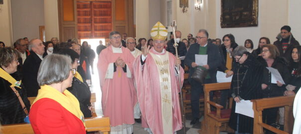 La Comunità parrocchiale accoglie il Vescovo