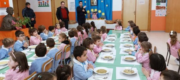 A Gangi scuola dell’infanzia e primaria a mensa “A Tavulata di San Giuseppe”