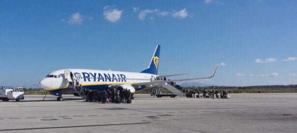 Volo in ritardo Ryanair Trapani Roma. Italiarimborso: “Possibili 250€ ai passeggeri”