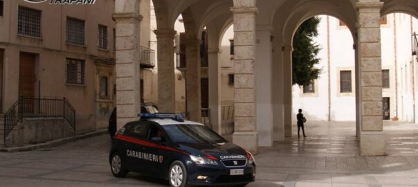 Violazione degli arresti domiciliari e resistenza a pubblico ufficiale. Due arresti dei Carabinieri