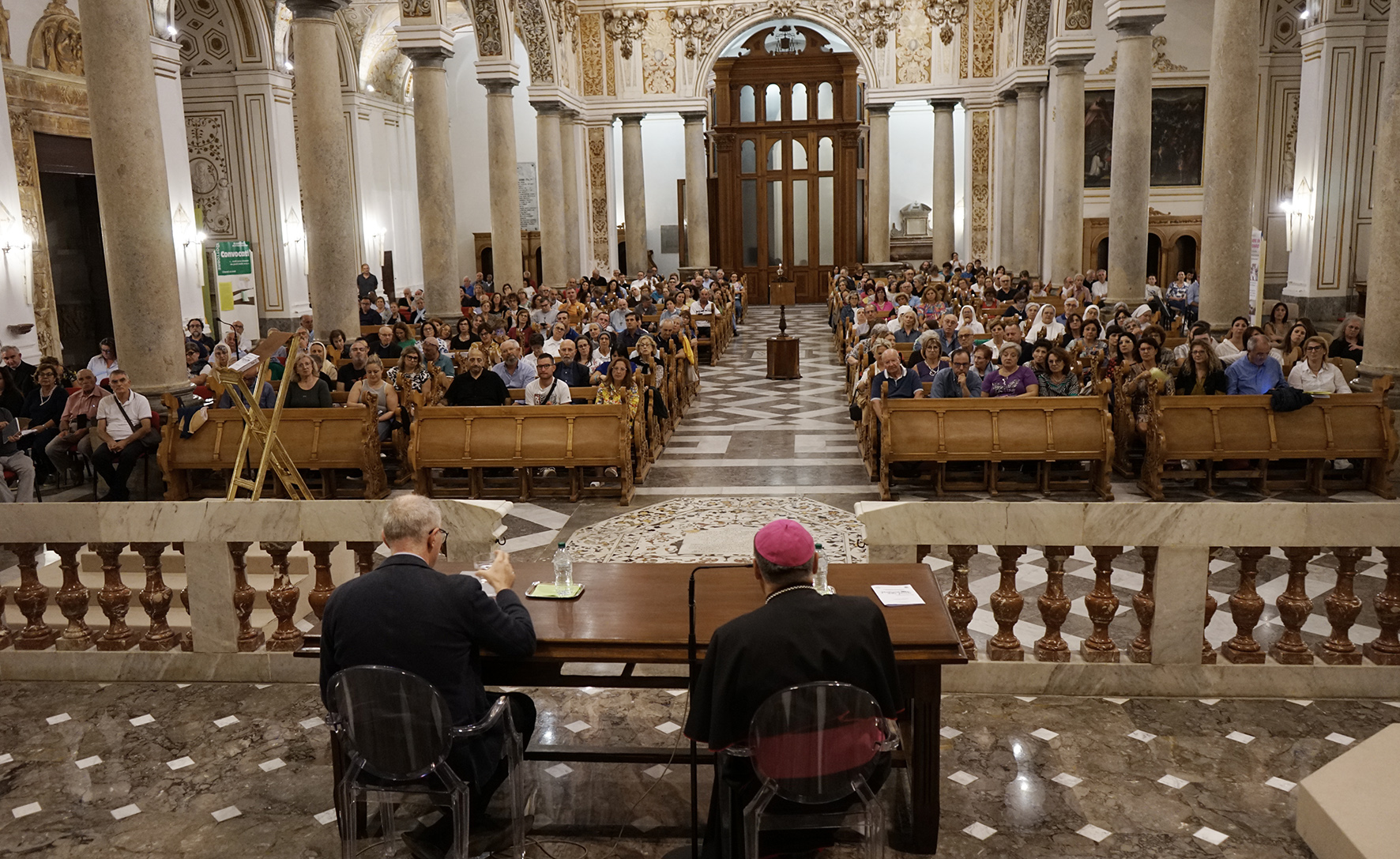 Convegno inizio anno pastorale, vescovo: “Sapere ascoltare tutti”