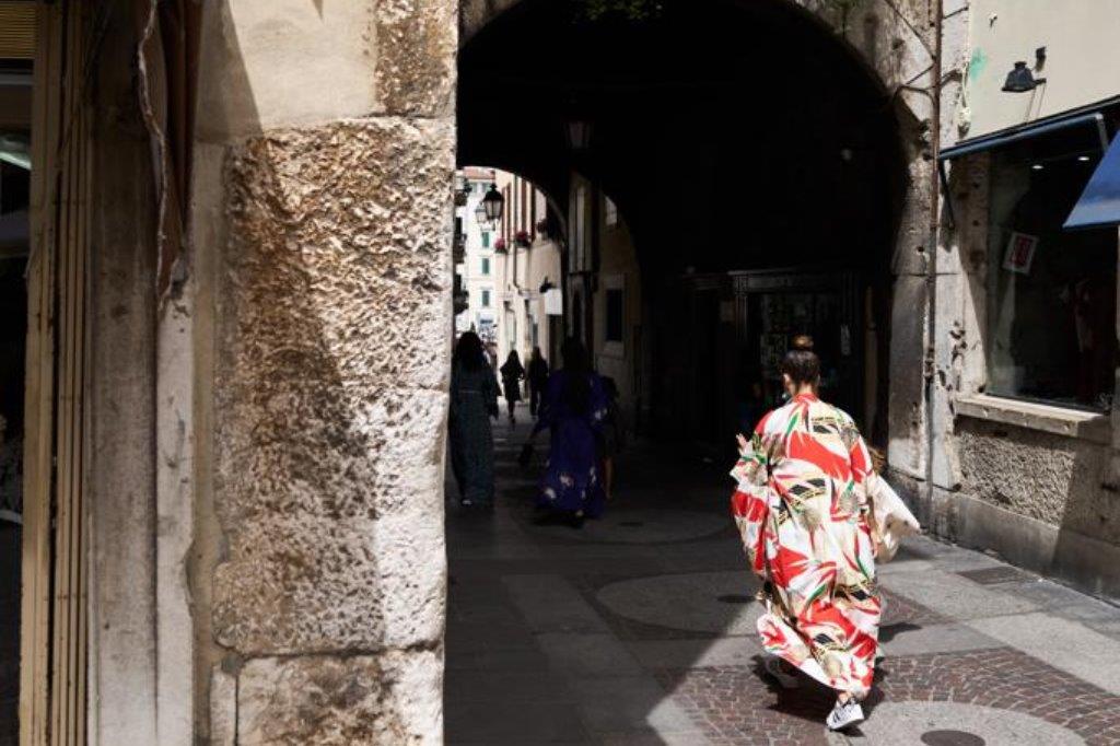 Non si dice kimoni! A Palermo, una mostra dell’abito tradizionale giapponese da Casa e Putia con m1mo