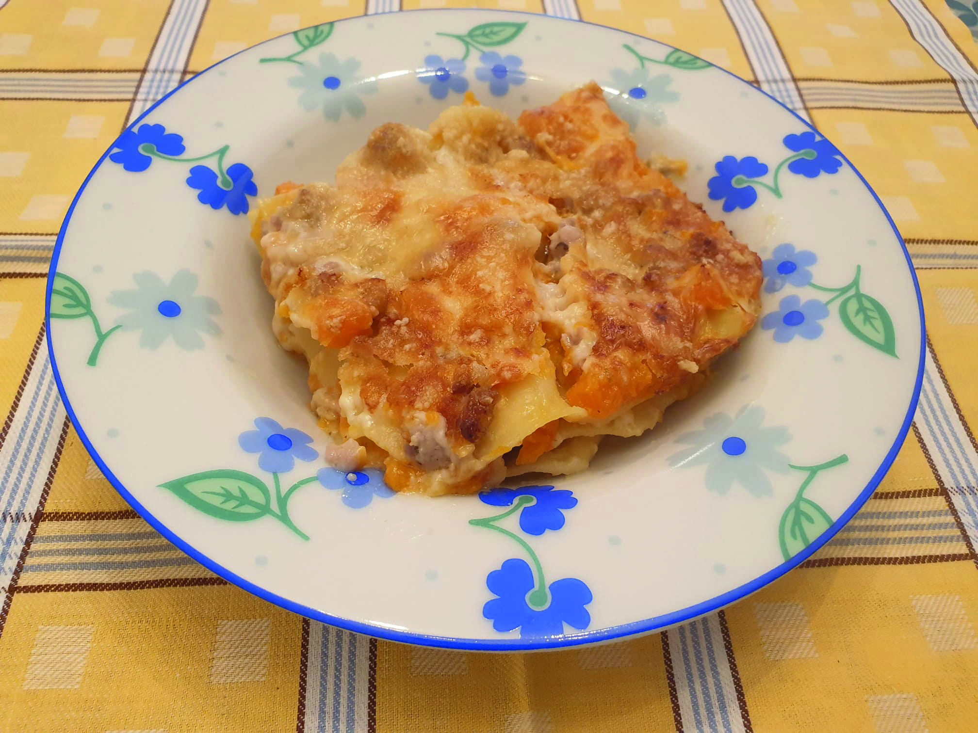 LASAGNE CON ZUCCA, SALSICCIA E GORGONZOLA