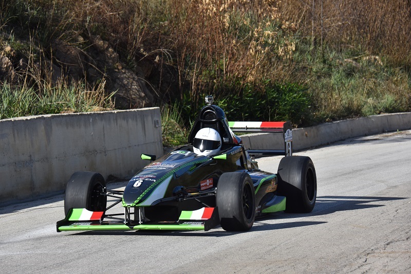 Sono una cinquantina gli iscritti alla 30^ edizione della Coppa Città di Partanna, gara valida per il Trofeo d’Italia Slalom Sud e il Campionato Siciliano