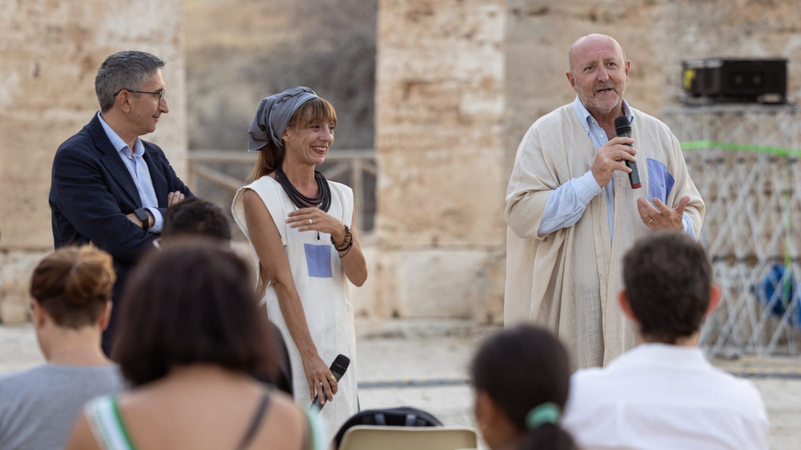 Al Parco archeologico di Segesta, Texere. Come fili insieme, progetto di comunità di Silvia Scaringella
